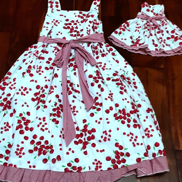 MAGGIE & ZOE CHERRY PICKING DOLLY & ME DRESSES 6X - Picture 4 of 5